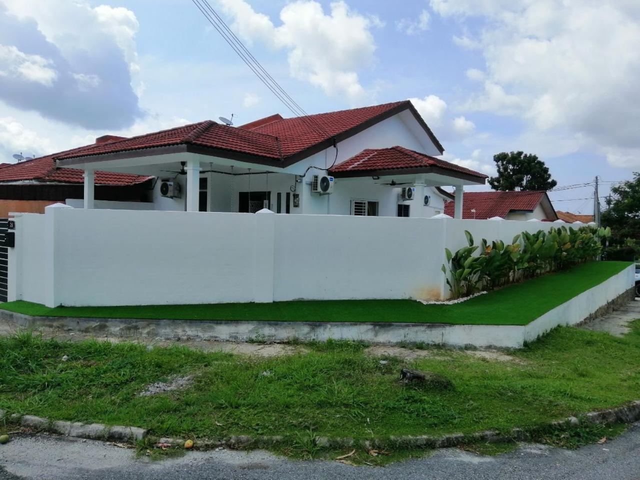 Casa261 Homestay Pd ポートディクソン エクステリア 写真
